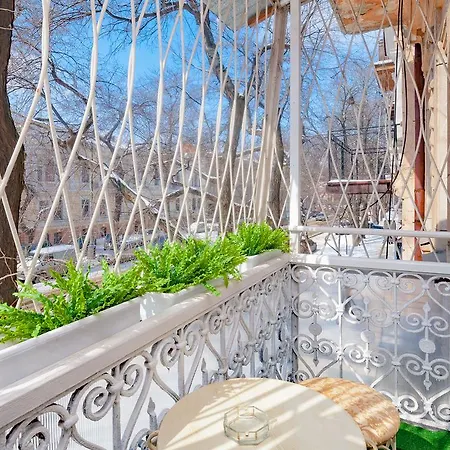 Apartments Odessa *
